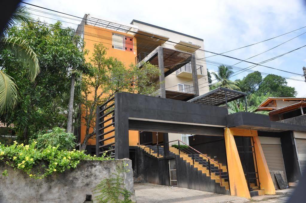 Hasara Hotel Galle Buitenkant foto